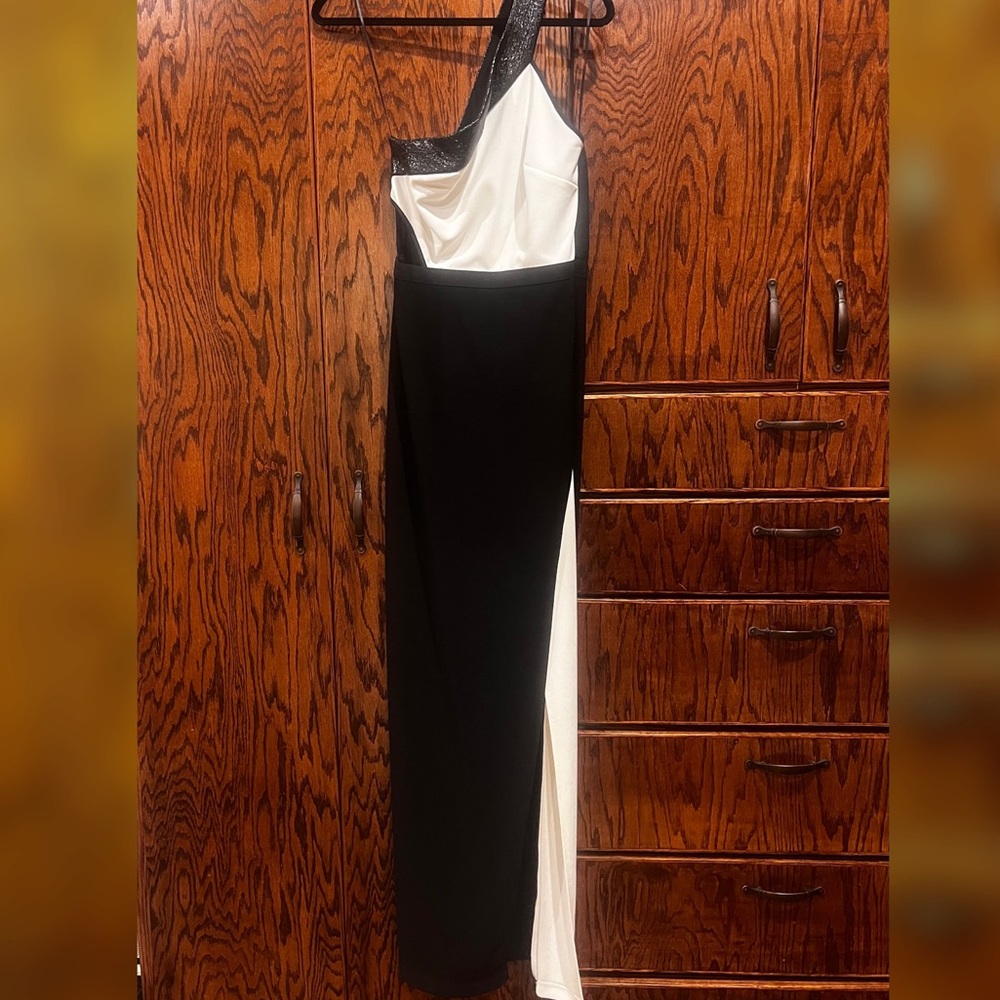 Black and white dress